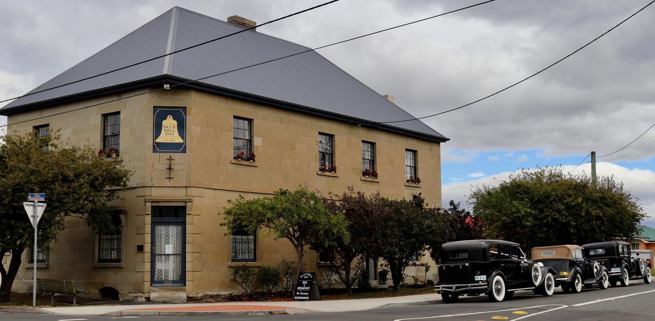 Blue Bell Inn Sorell Exteriör bild